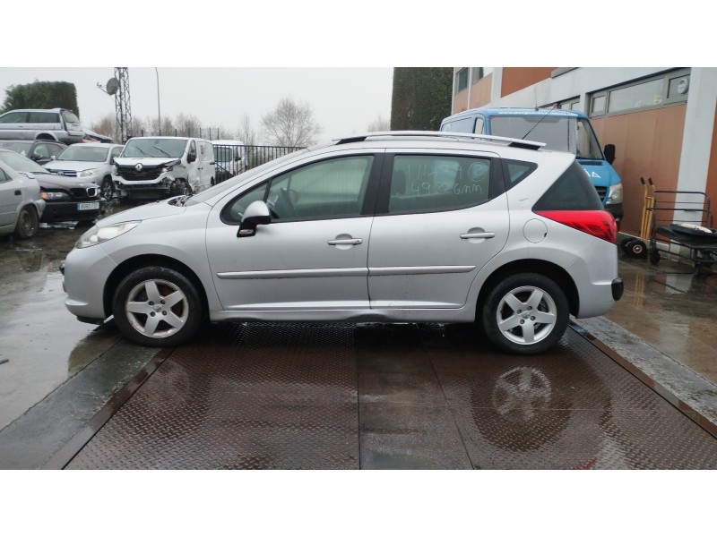 peugeot 207 sw del año 2009