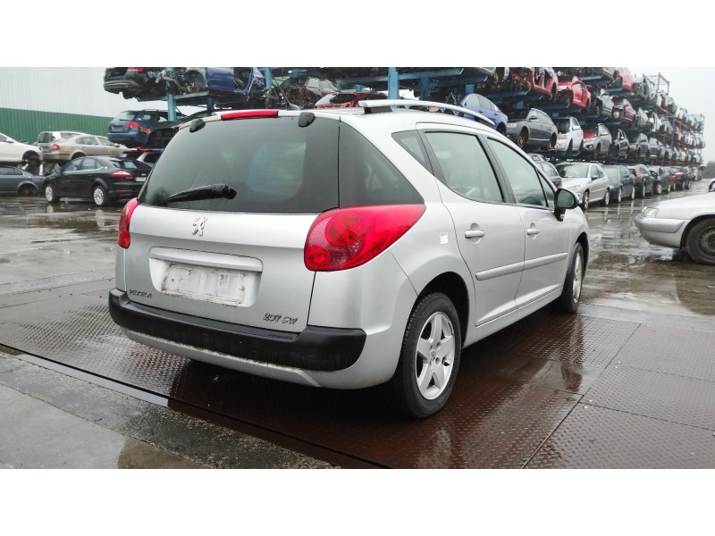 peugeot 207 sw del año 2009
