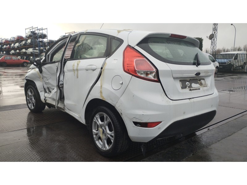 ford fiesta (ccn) del año 2014