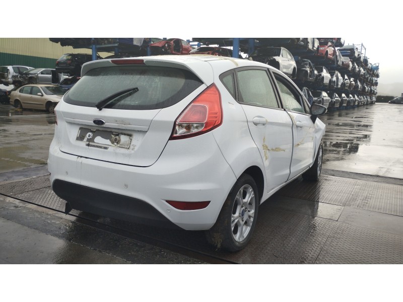 ford fiesta (ccn) del año 2014