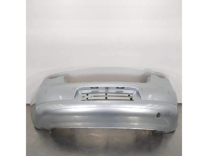 PARAGOLPES TRASERO 1Q0807417 1Q0807421 