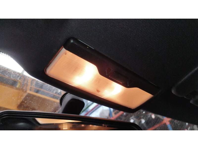 LUZ INTERIOR 