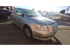 toyota avensis berlina (t25) del año 2006 2
