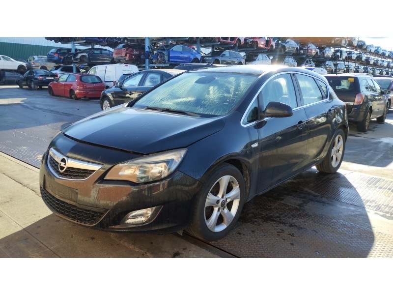 opel astra j lim. del año 2010