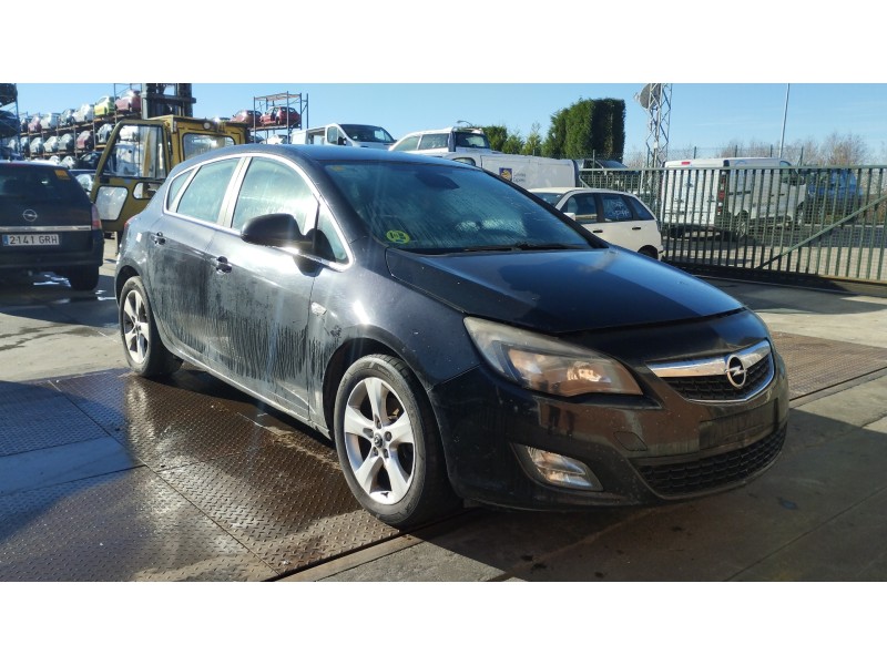 opel astra j lim. del año 2010