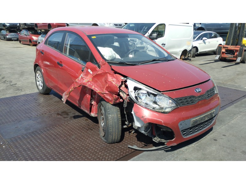 kia rio del año 2013