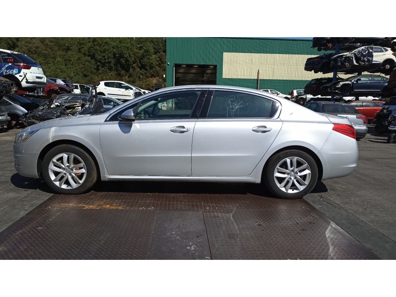 peugeot 508 del año 2012