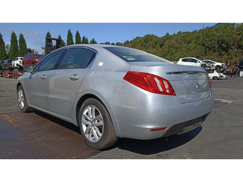 peugeot 508 del año 2012