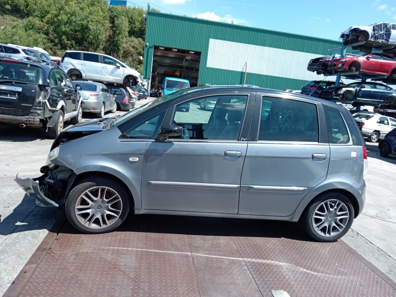 lancia musa (184) del año 2007 lancia musa (184) del año 2007