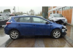 toyota auris del año 2017
