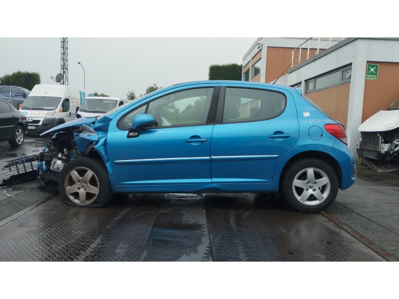 peugeot 207 del año 2011