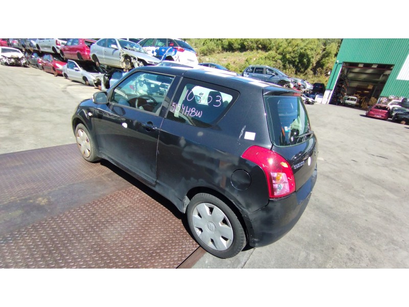 suzuki swift berlina (mz) del año 2005