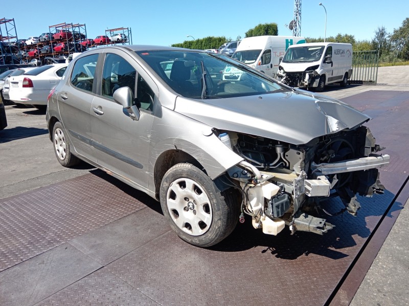 peugeot 308 del año 2013