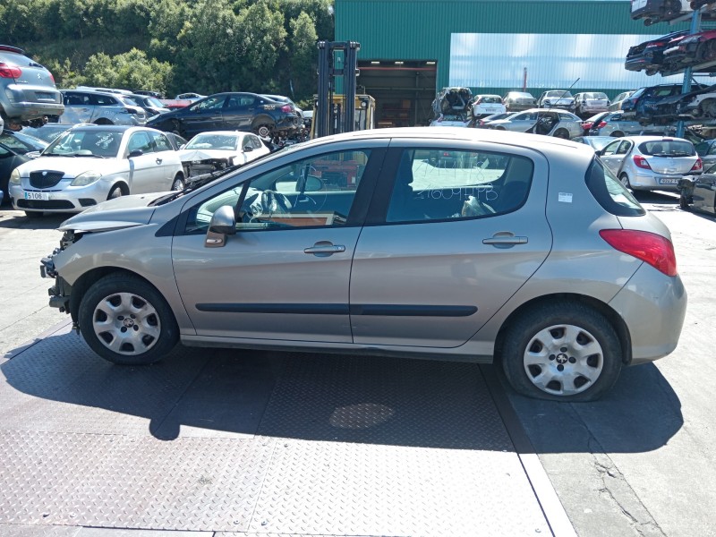 peugeot 308 del año 2013