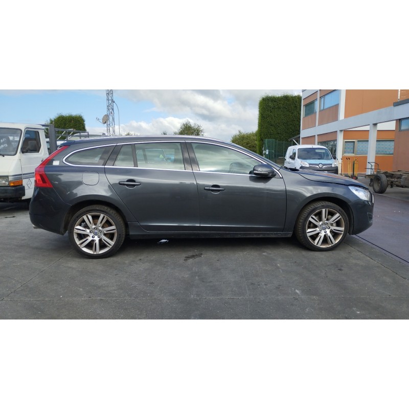 volvo v60 kombi del año 2018