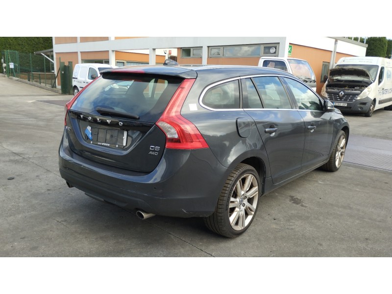 volvo v60 kombi del año 2018