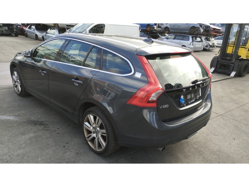 volvo v60 kombi del año 2018