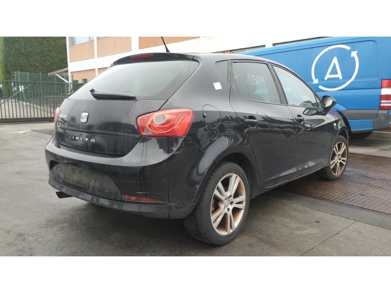 seat ibiza st (6j8) del año 2010