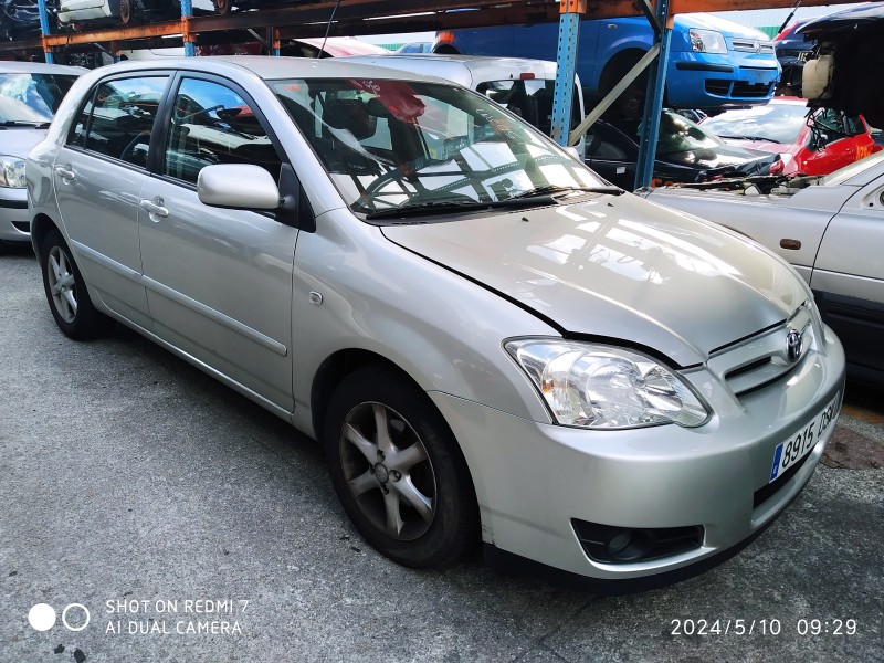 toyota corolla (e12) del año 2005