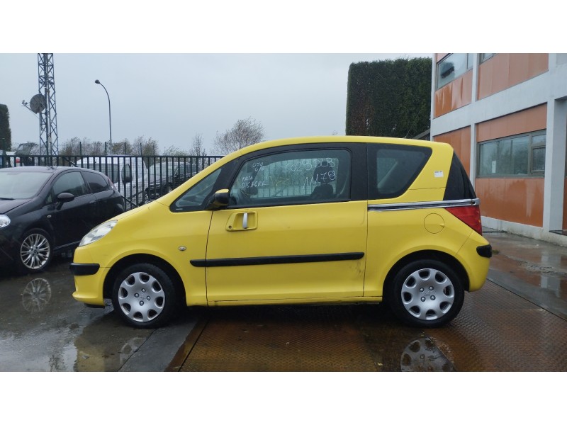peugeot 1007 del año 2005