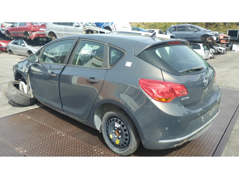 opel astra j lim. del año 1950