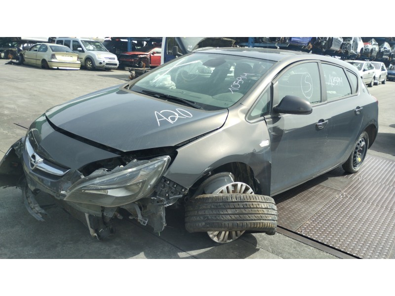 opel astra j lim. del año 1950