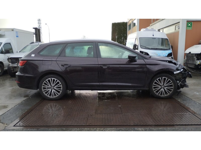 seat leon st (5f8) del año 2018