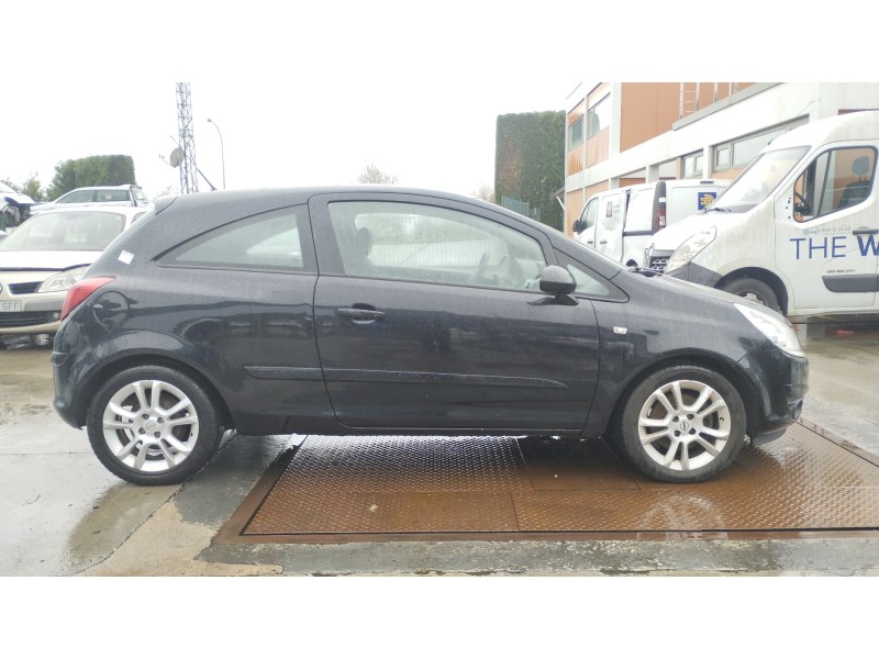 opel corsa d del año 2007
