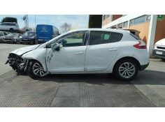 renault megane iii berlina 5 p del año 2015