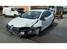 renault megane iii berlina 5 p del año 2015 2