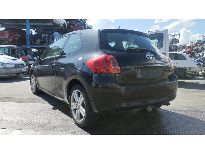toyota auris del año 2007