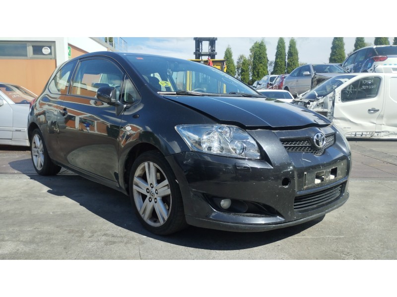 toyota auris del año 2007