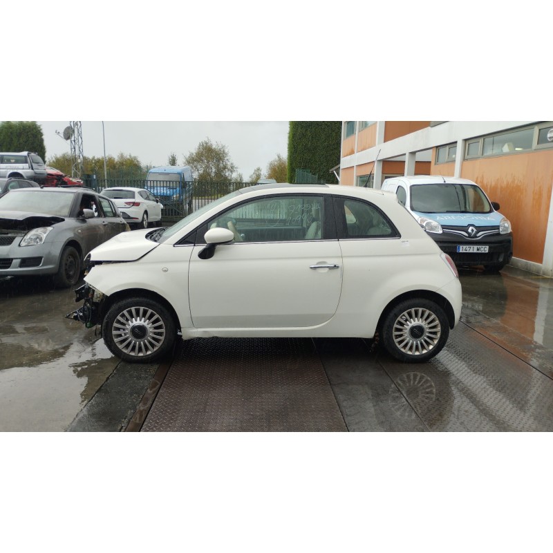 fiat nuova 500 (150) del año 2012