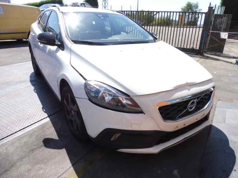 volvo v40 cross country del año 2014 volvo v40 cross country del año 2014
