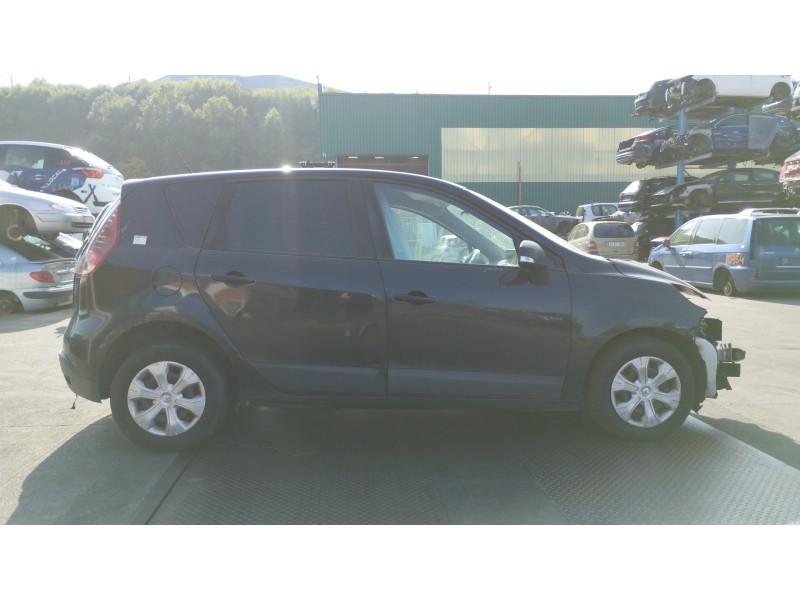 renault scenic iii del año 2010