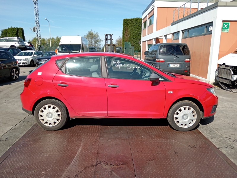 seat ibiza (6j5) del año 2010