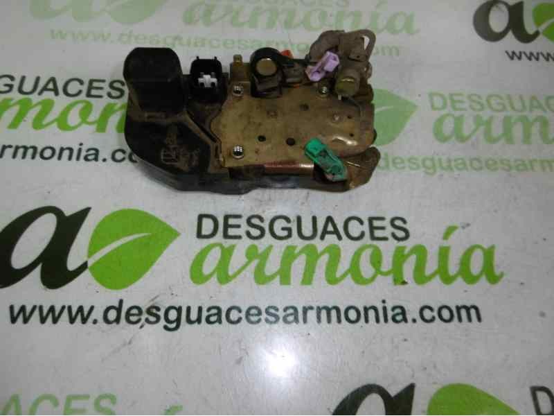 Recambio de cerradura puerta trasera derecha para jeep gr.cherokee (wj/wg) 4.7 limited referencia OEM IAM 68268218AA  