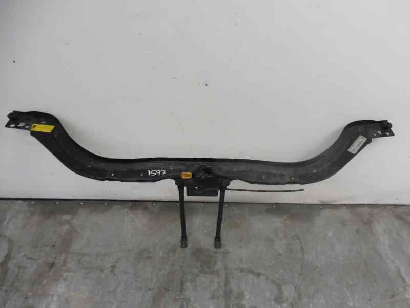 Recambio de travesaño superior para jeep gr.cherokee (wj/wg) 3.1 td laredo referencia OEM IAM    Recambio de travesaño superior para jeep gr.cherokee (wj/wg) 3.1 td laredo referencia OEM IAM