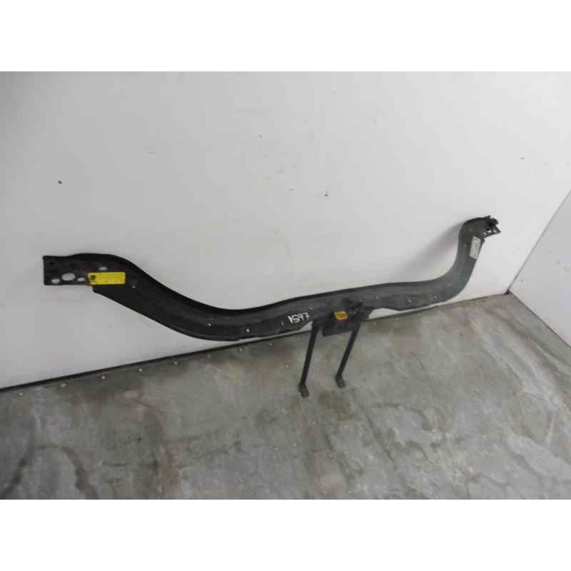 Recambio de travesaño superior para jeep gr.cherokee (wj/wg) 3.1 td laredo referencia OEM IAM   