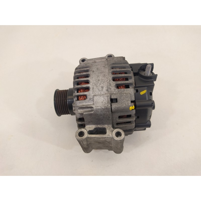 Recambio de alternador para mercedes-benz clase c (w204) lim. c 180 cdi blueefficiency (204.000) referencia OEM IAM A0009060401 