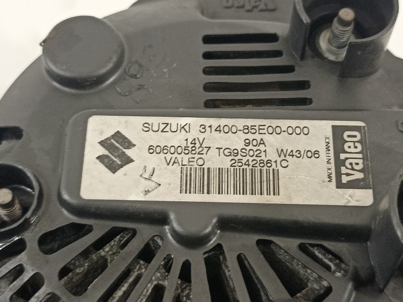Recambio de alternador para suzuki swift berlina (mz) gl (5-ptas.) referencia OEM IAM 3140085E00  