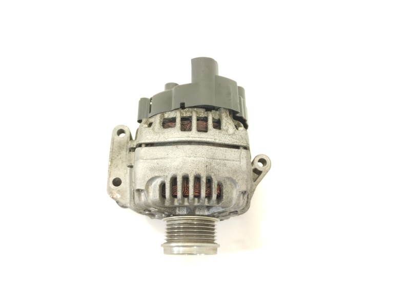 Recambio de alternador para suzuki swift berlina (mz) gl (3-ptas.) referencia OEM IAM 3140085E00 TG9S021 2542861B