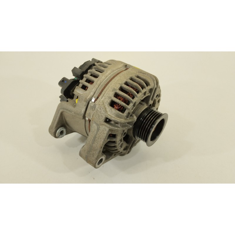 Recambio de alternador para opel corsa d cmon referencia OEM IAM 13222931 0124425057 