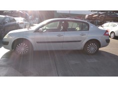 renault megane ii classic berlina del año 2004