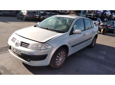 renault megane ii classic berlina del año 2004 2