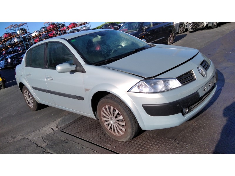 renault megane ii classic berlina del año 2004