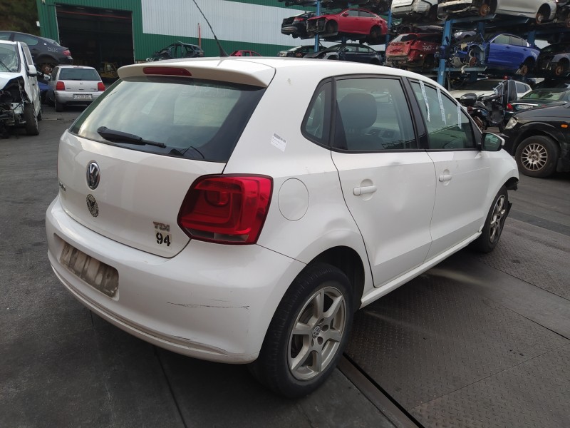 volkswagen polo (6r1) del año 2010