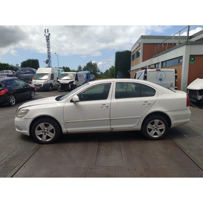 skoda octavia berlina (1z3) del año 2012