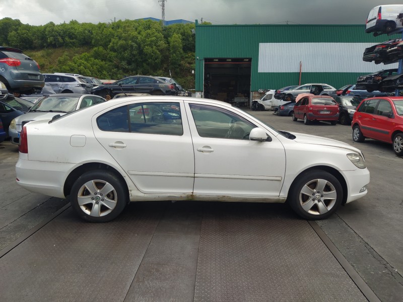 skoda octavia berlina (1z3) del año 2012