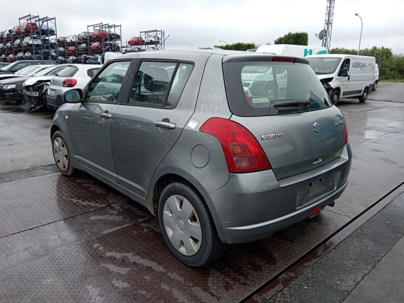 suzuki swift berlina (mz) del año 2005